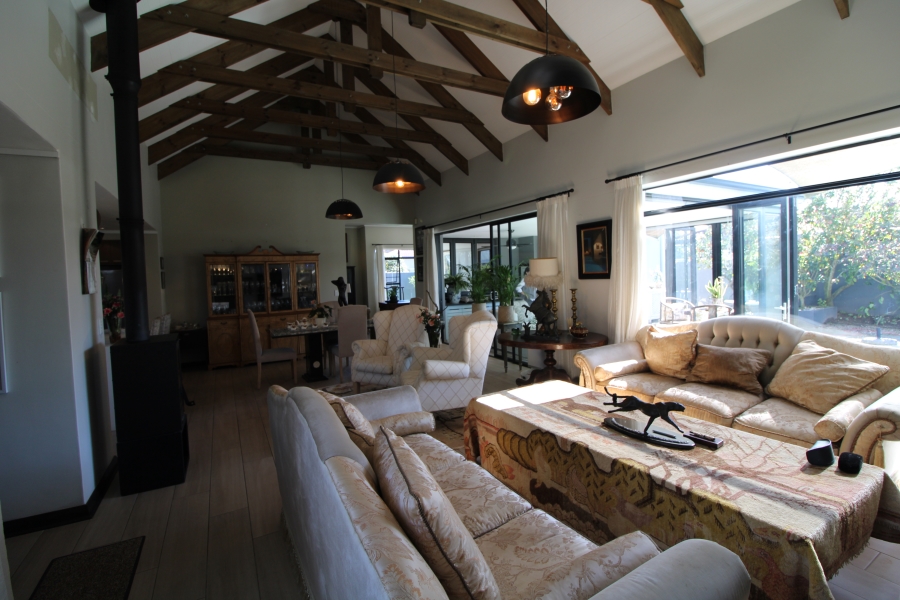 4 Bedroom Property for Sale in Earls Court Lifestyle Estate Western Cape